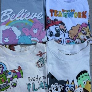 Old Navy Licensing Short Sleeve Tees - 5T